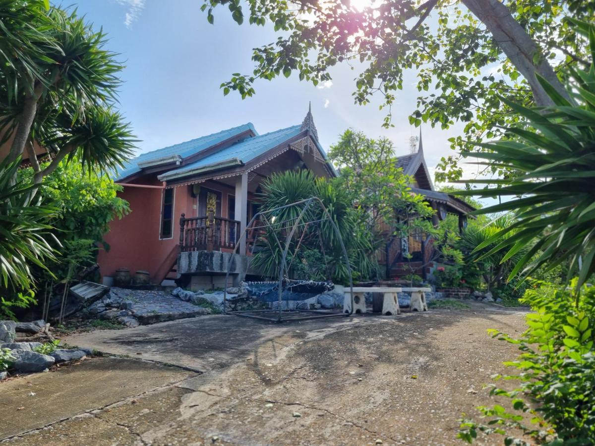 Hello Sichang Bungalow Koh Sichang Exterior foto