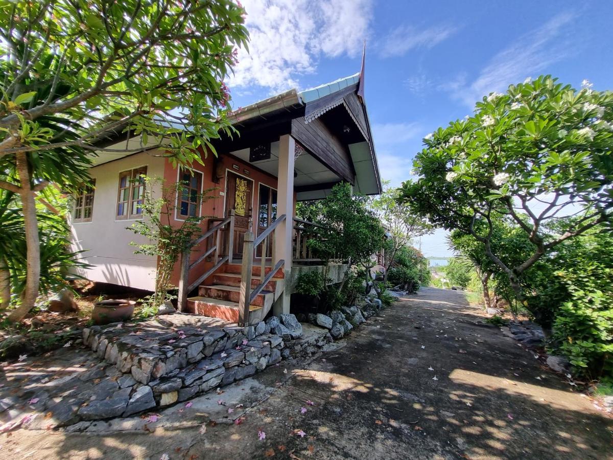 Hello Sichang Bungalow Koh Sichang Exterior foto