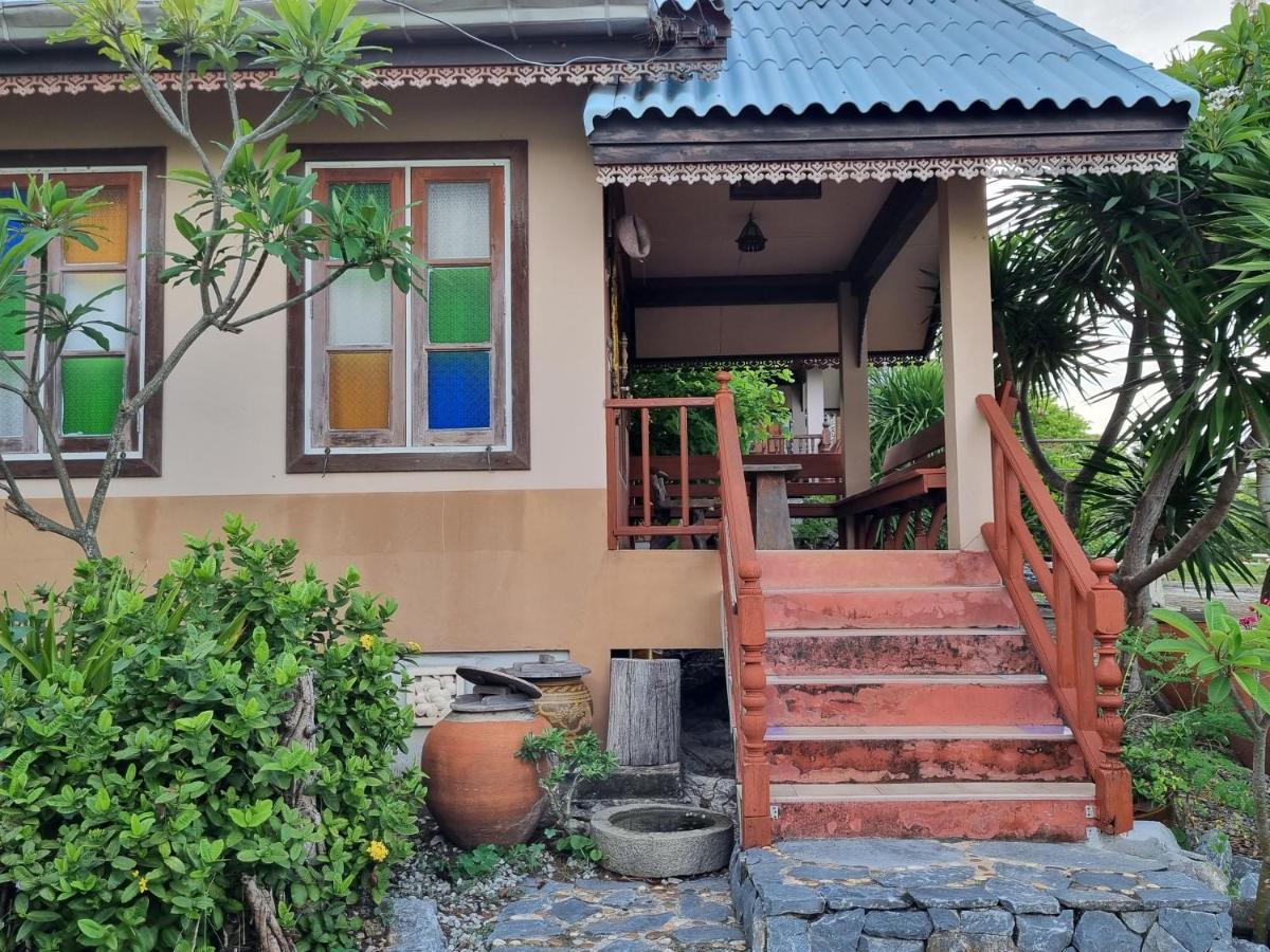 Hello Sichang Bungalow Koh Sichang Exterior foto